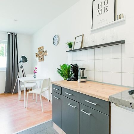 Helles Apartment In Top-Lage Mit Parkplatz Magdeburg Exteriör bild